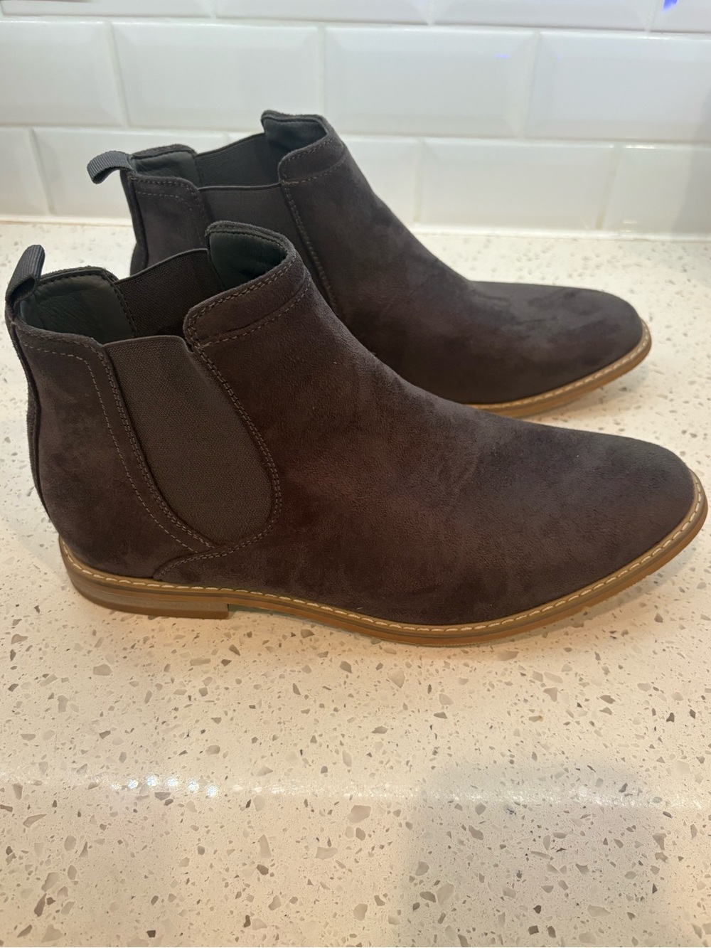 Men's Suede Chelsea Boots in Charcoal Gray